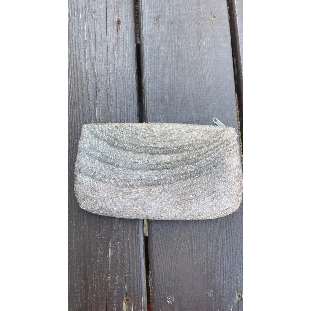 Vintage Walborg Beaded Clutch Bag Silver‎ White Iridescent Evening Zipper Pouch